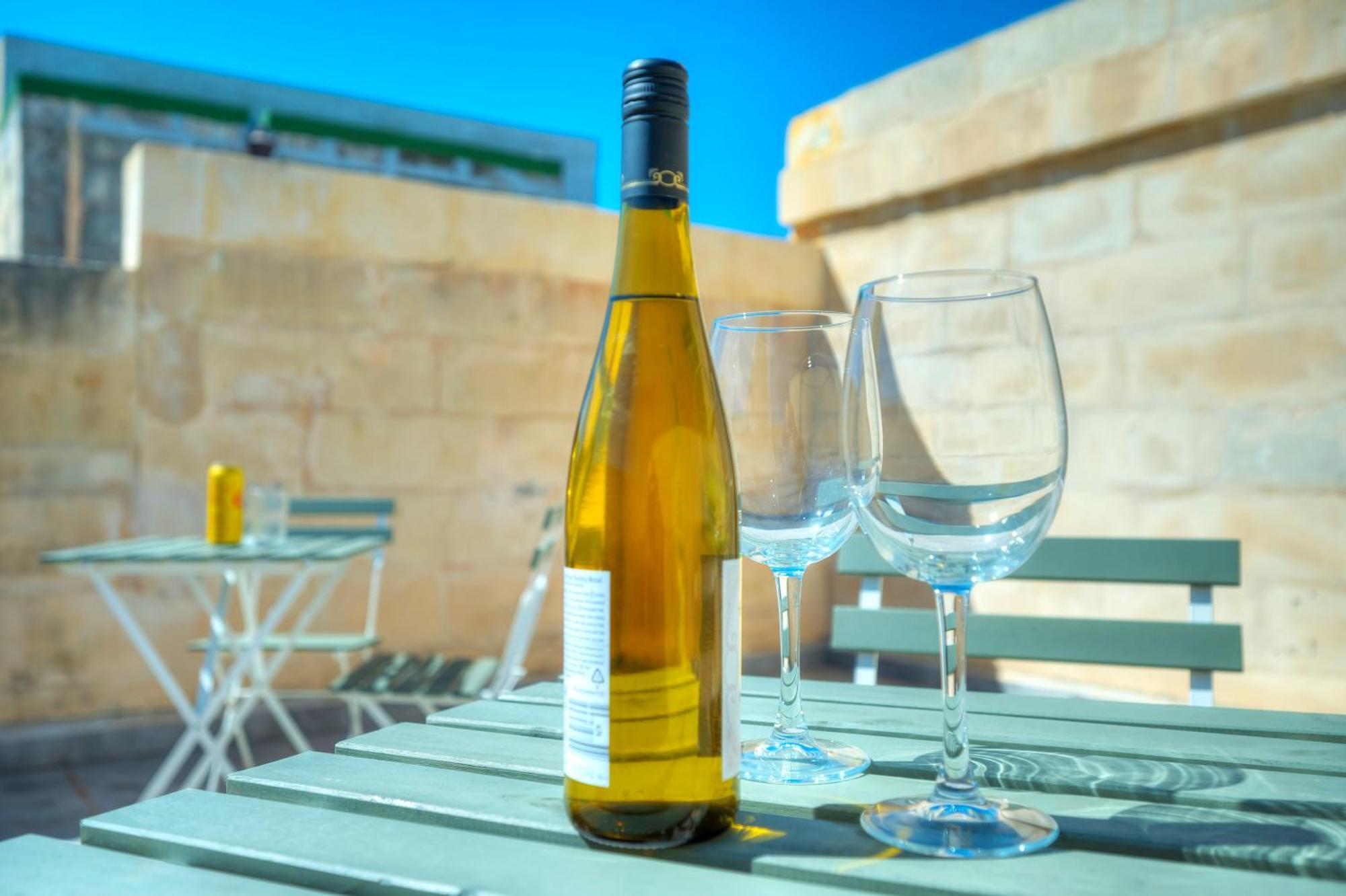 Charming 1Bedroom,Roof Terrace Near Valletta Dazz1-1 Il-Furjana Luaran gambar